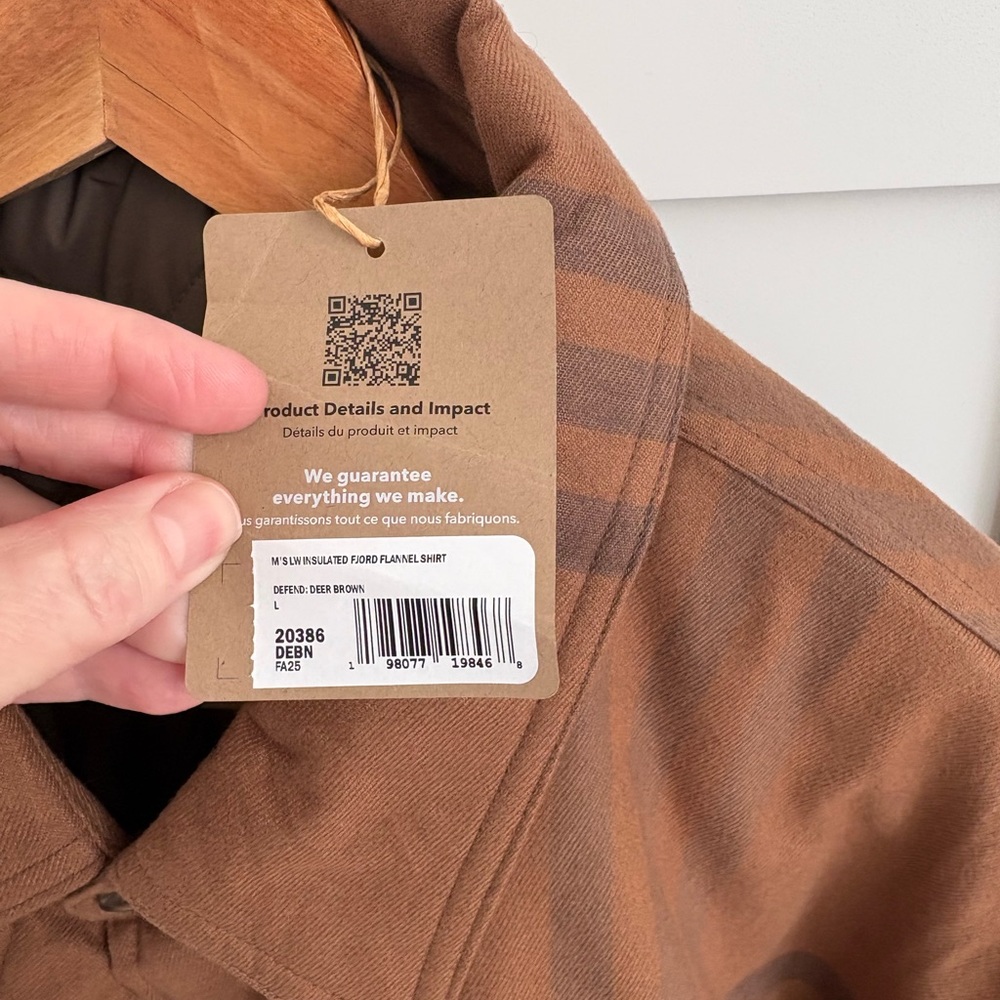 Patagonia Tan Plaid Men's Shirt Jacket - Picture 4 of 4